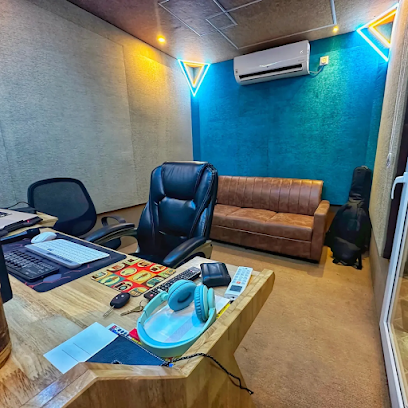 ARK Record Inn