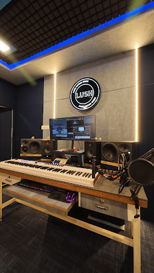 Lush Sound Worx - Premium Audio Production Studio, Pune