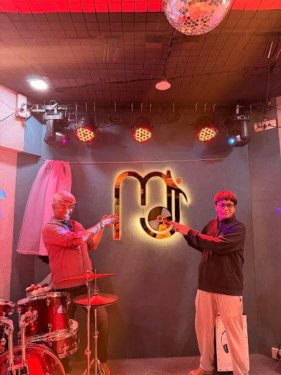 MUSIC JUNCTION
