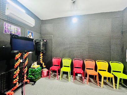 Music Lovers Studio & Jaam Room