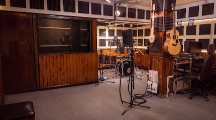 Sur Bathiang Recording Studio