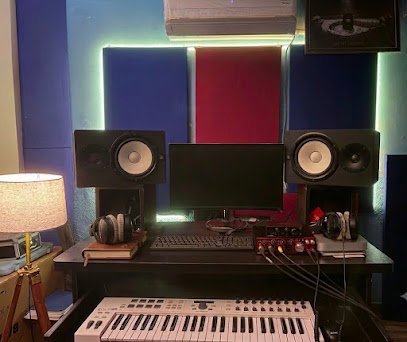 The string birds studio